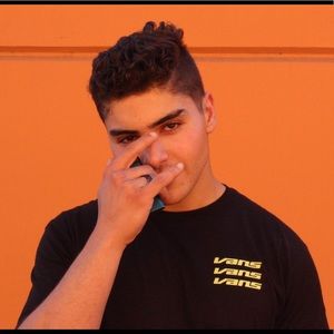 Meet your Posher, Rami